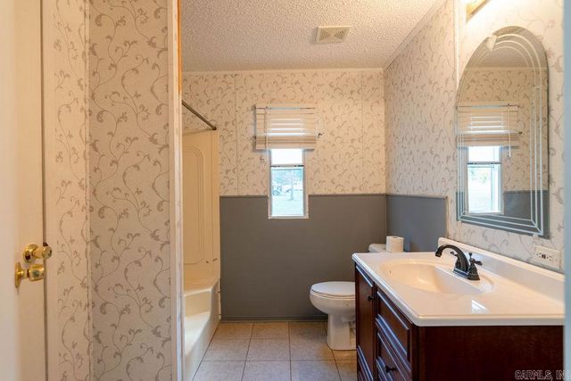 189 Wallace, Tumbling Shoals, AR 72581