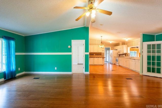 189 Wallace, Tumbling Shoals, AR 72581