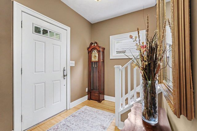 54 Lowell Avenue NE, Grand Rapids, MI 49503