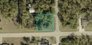507 E 10TH STREET, Lehigh Acres, FL 33972