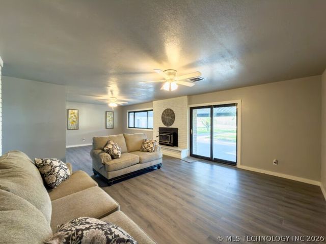 152 W Hereford Lane, Mcalester, OK 74501