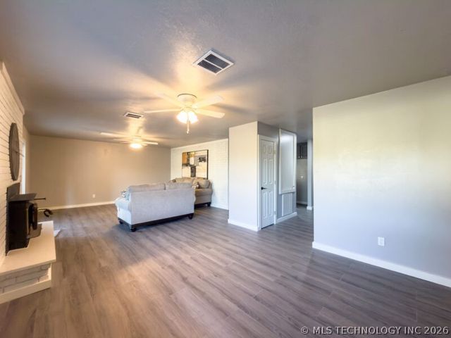 152 W Hereford Lane, Mcalester, OK 74501