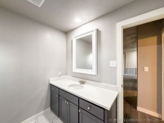 152 W Hereford Lane, Mcalester, OK 74501