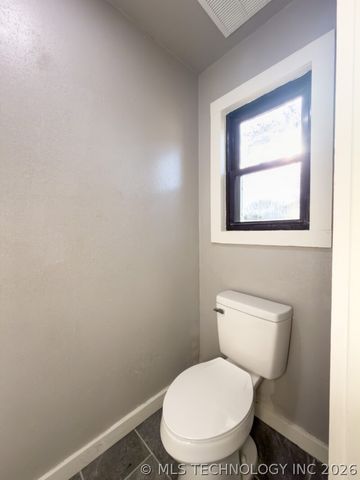 152 W Hereford Lane, Mcalester, OK 74501