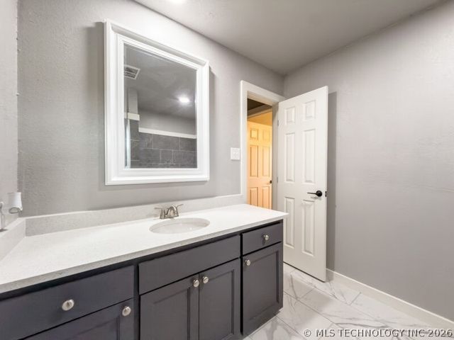 152 W Hereford Lane, Mcalester, OK 74501