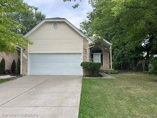 11686 Haller Street, Livonia, MI 48150