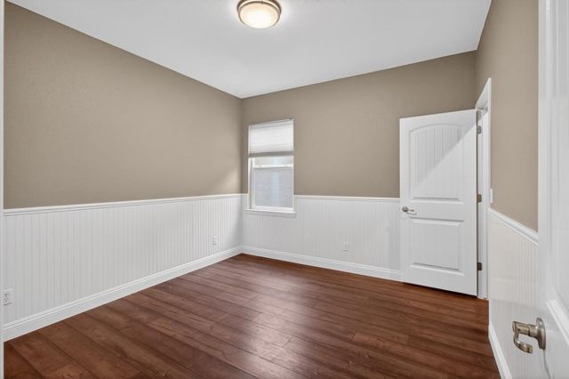 3241 Village Center Dr, Roseville, CA 95747