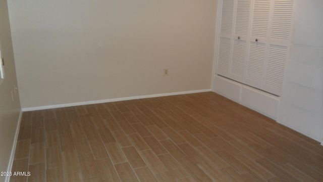 16209 N DESERT HOLLY Drive, Sun City, AZ 85351
