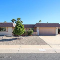 16209 N DESERT HOLLY Drive, Sun City, AZ 85351