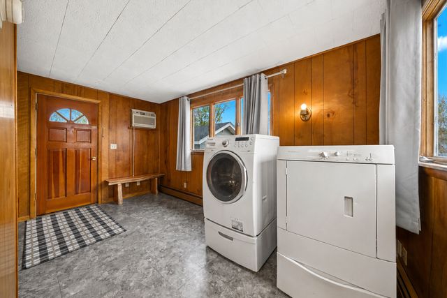 112 7th Avenue NW, Faribault, MN 55021