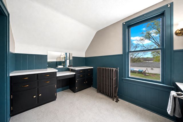 112 7th Avenue NW, Faribault, MN 55021