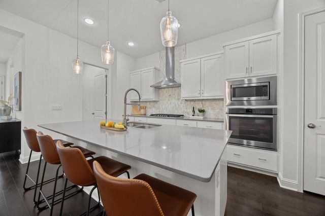 5305 Mandevilla DR, Austin, TX 78739