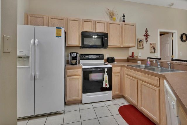 226 PINE BLUFF AVENUE 69, Deland, FL 32724