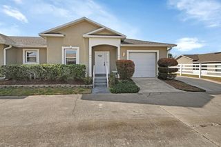 226 PINE BLUFF AVENUE 69, Deland, FL 32724