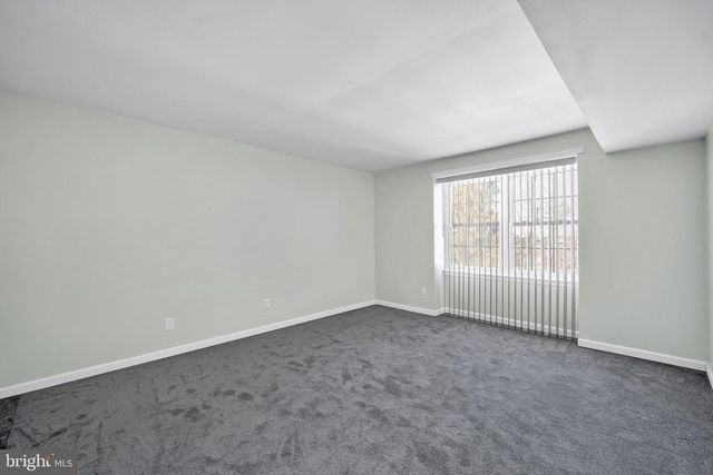 30 BELMONT STA, Southampton, PA 18966