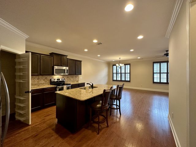 2320 Clare Park Dr, Franklin, TN 37069