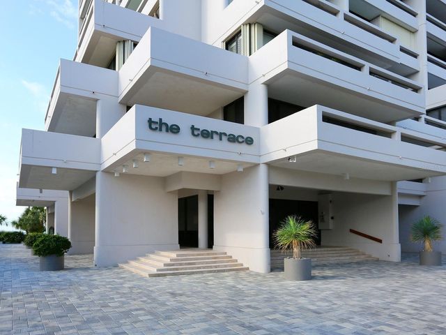 5400 OCEAN BOULEVARD 5-3, Sarasota, FL 34242