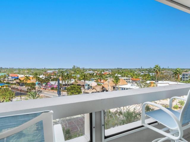 5400 OCEAN BOULEVARD 5-3, Sarasota, FL 34242