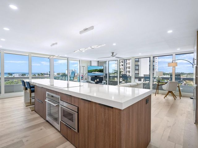 5400 OCEAN BOULEVARD 5-3, Sarasota, FL 34242