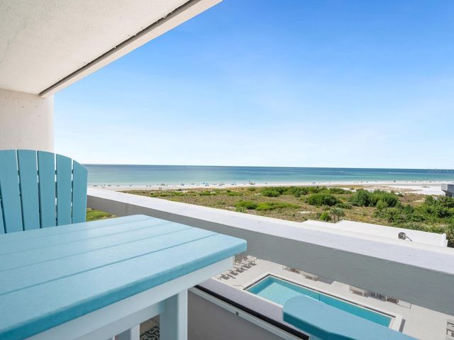 5400 OCEAN BOULEVARD 5-3, Sarasota, FL 34242