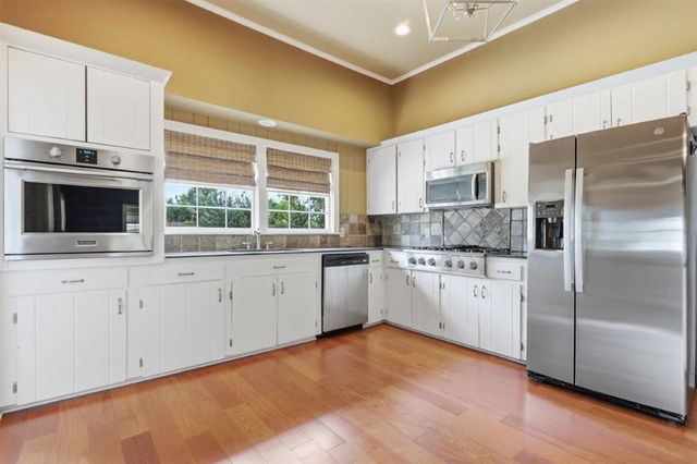 105 Grove Street, Lake Charles, LA 70601