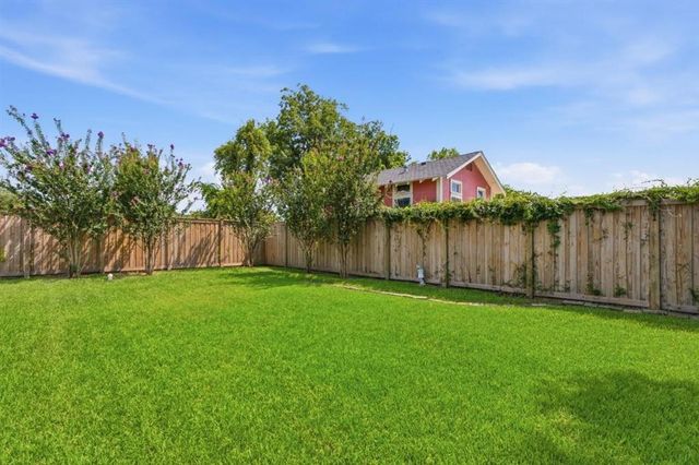105 Grove Street, Lake Charles, LA 70601
