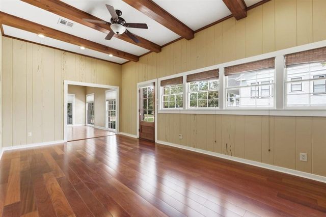 105 Grove Street, Lake Charles, LA 70601