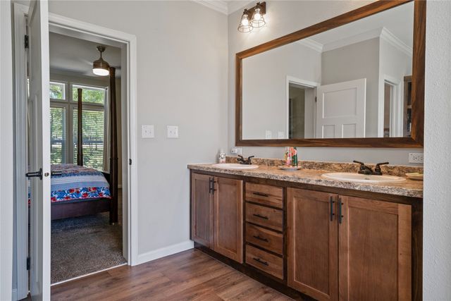 126 County Road 118, Whitesboro, TX 76273