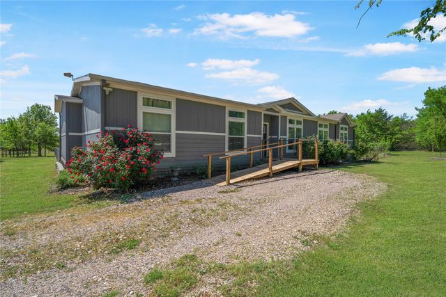 126 County Road 118, Whitesboro, TX 76273