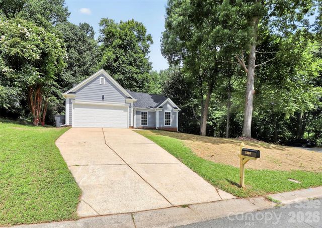 5800 Pennycross Lane, Charlotte, NC 28216
