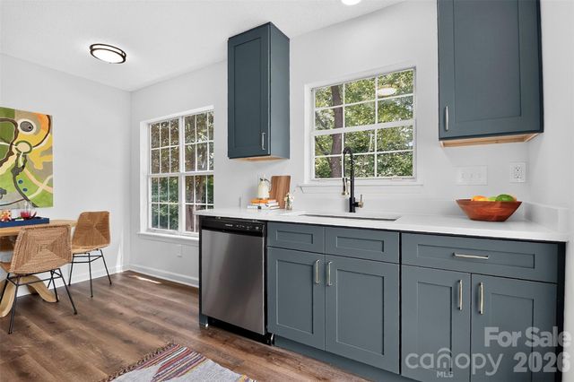 5800 Pennycross Lane, Charlotte, NC 28216
