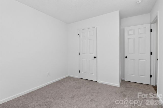 5800 Pennycross Lane, Charlotte, NC 28216