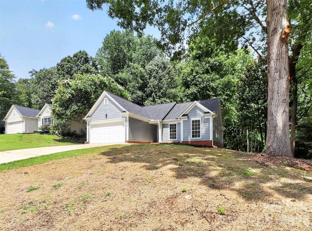 5800 Pennycross Lane, Charlotte, NC 28216