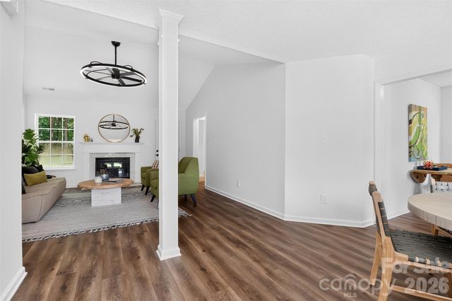 5800 Pennycross Lane, Charlotte, NC 28216