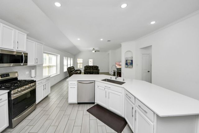 1311 Stuart Run Drive, Richmond, TX 77469