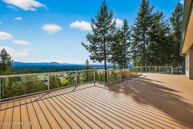 24079 N McKenzie DR, Rathdrum, ID 83858