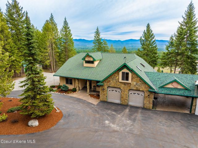 24079 N McKenzie DR, Rathdrum, ID 83858