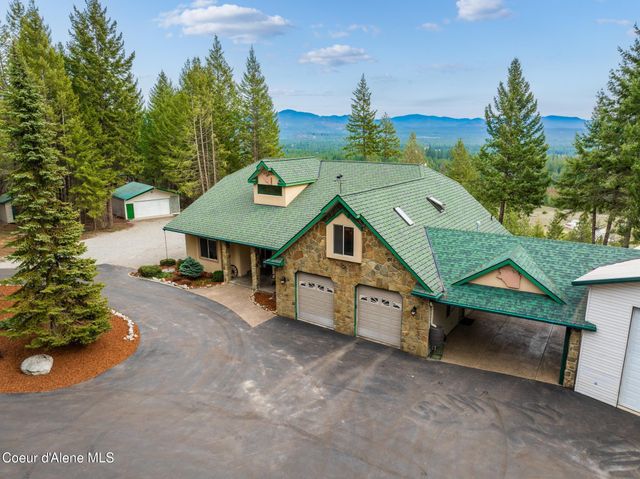 24079 N McKenzie DR, Rathdrum, ID 83858