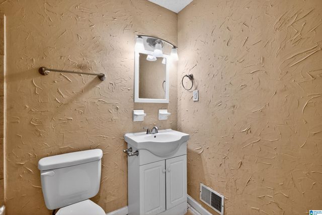 1319 DOGWOOD ROAD, Adamsville, AL 35005