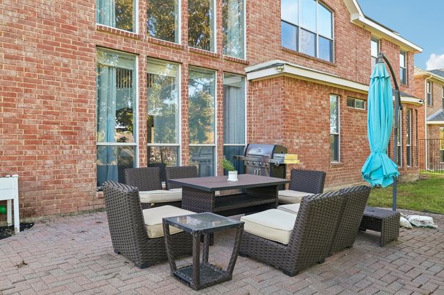 10005 Fairway Vista Drive, Rowlett, TX 75089
