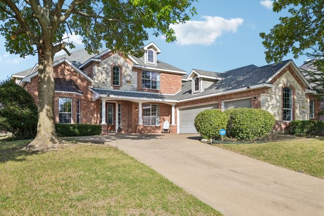 10005 Fairway Vista Drive, Rowlett, TX 75089