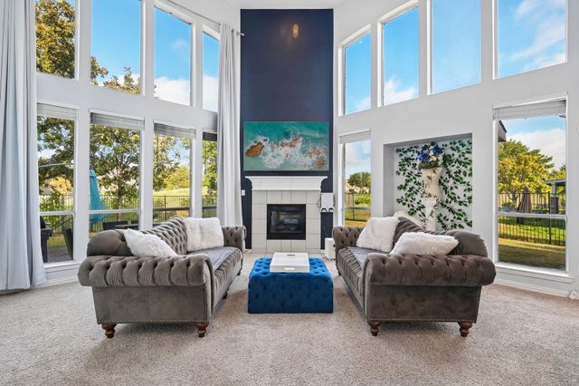 10005 Fairway Vista Drive, Rowlett, TX 75089