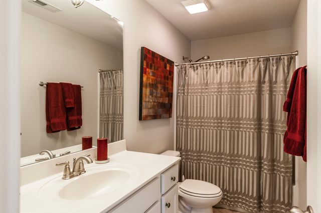 414 Fall Creek Cir, Goodlettsville, TN 37072