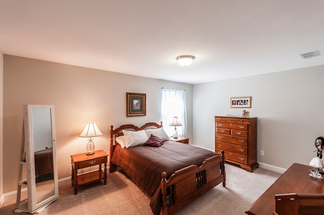 414 Fall Creek Cir, Goodlettsville, TN 37072