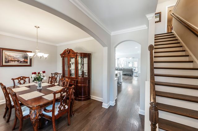 414 Fall Creek Cir, Goodlettsville, TN 37072