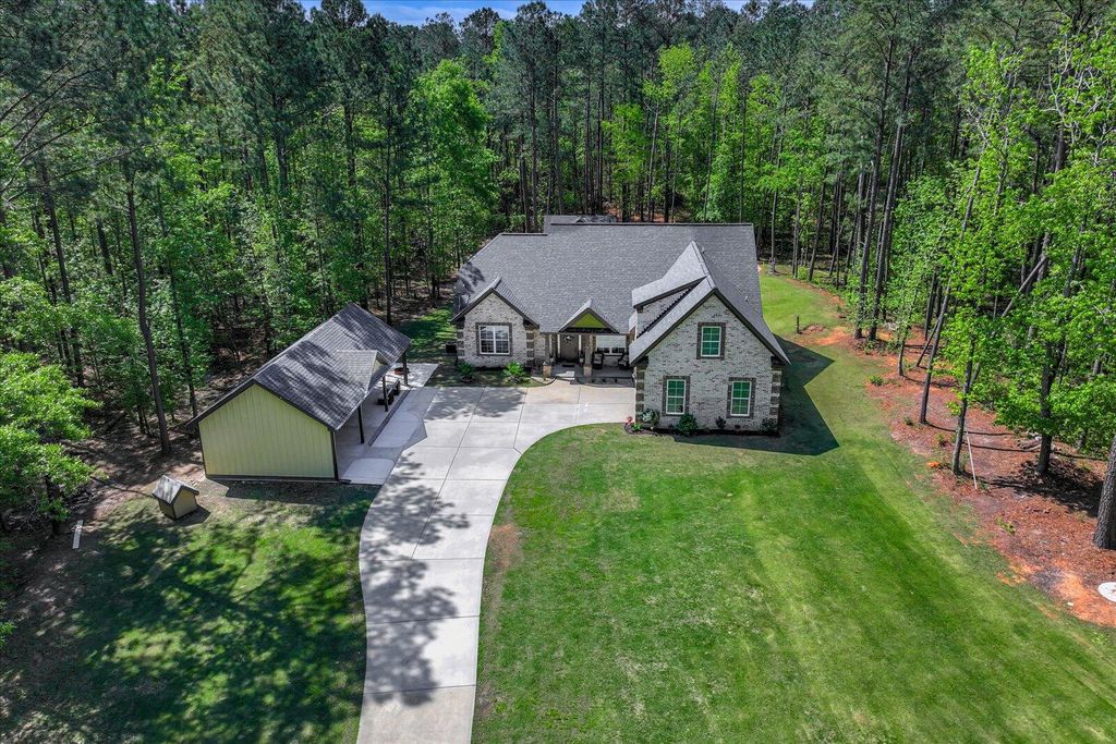 7054 Rance Perry Road, Appling, GA 30802