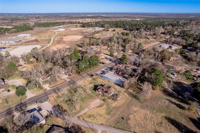 2201 Badger Lane, Huntsville, TX 77320