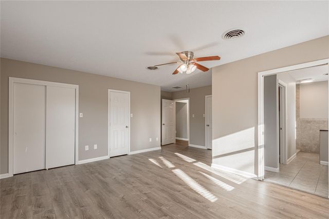 2201 Badger Lane, Huntsville, TX 77320