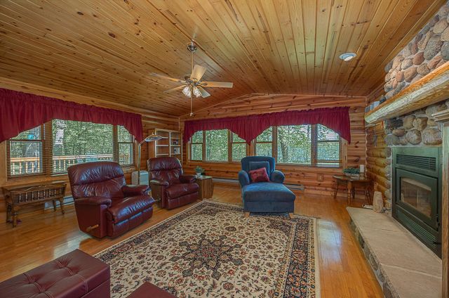 224 Norman Point Road NW, Longville, MN 56655