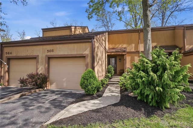 566 Maple Lane, Mason, OH 45040
